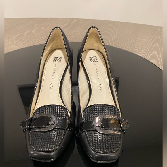 Anne Klein iflex pumps - Picture 1 of 6